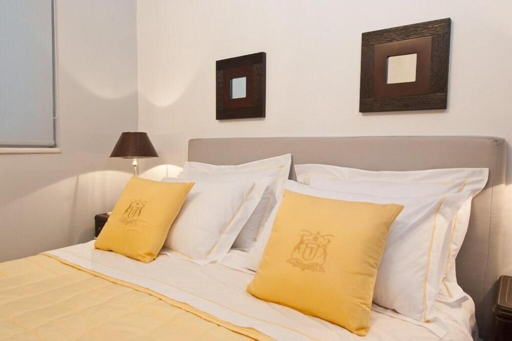 Acropolis Luxury Apartment With Balcony Афины Экстерьер фото